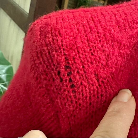 RE/DONE 60s Slim Red Turtle Neck
Sweater - Picture 5 of 11